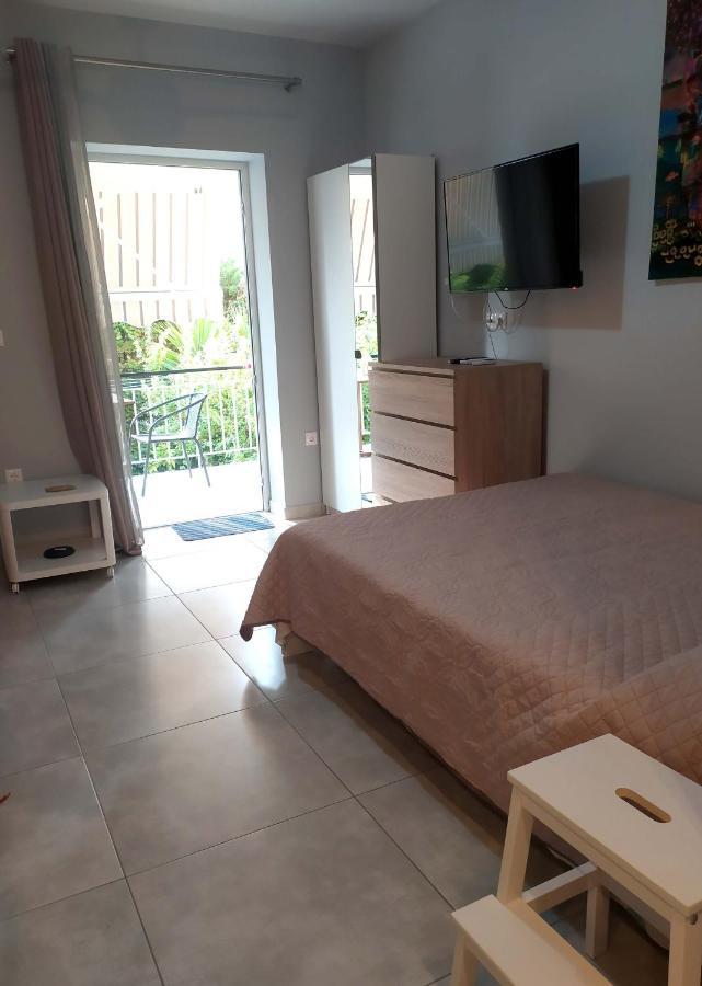 Modern Studio Next To The Sea! Pórto Ráfti Екстериор снимка